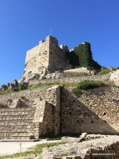 Castello di Montalbano